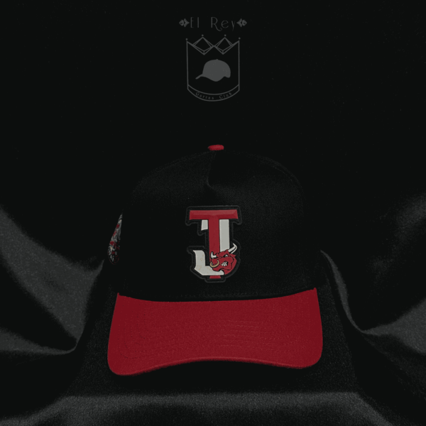 Toros Red Black