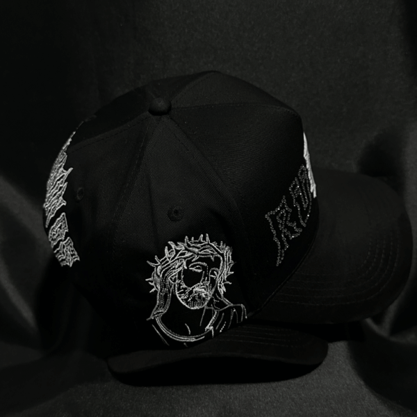 Rude Crystals White Black Rude Awakenings - Imagen 2