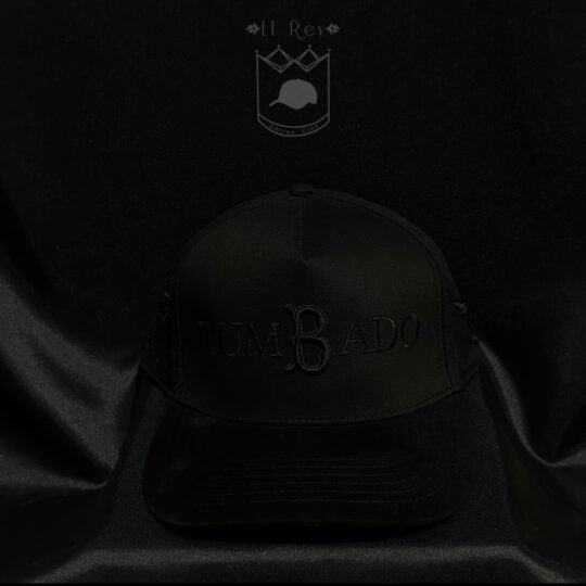 Tumbado Total Black Tiros Caps
